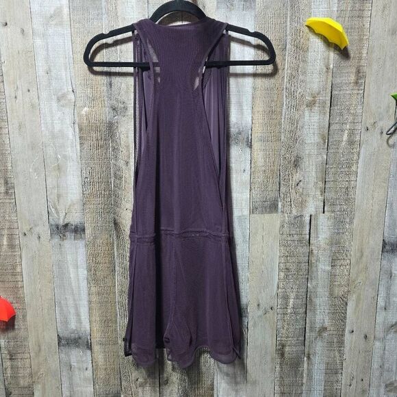 Lululemon Lab Orbit Romper Cherry Cola Mesh Sz 4 - Picture 3 of 4